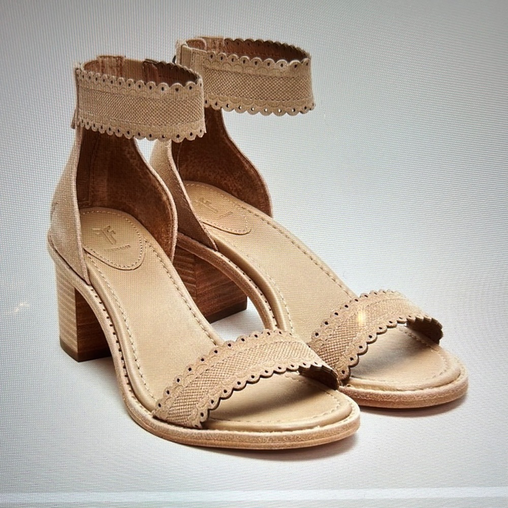 Frye Blush Brielle Scallop Back Zip Heeled Sandals